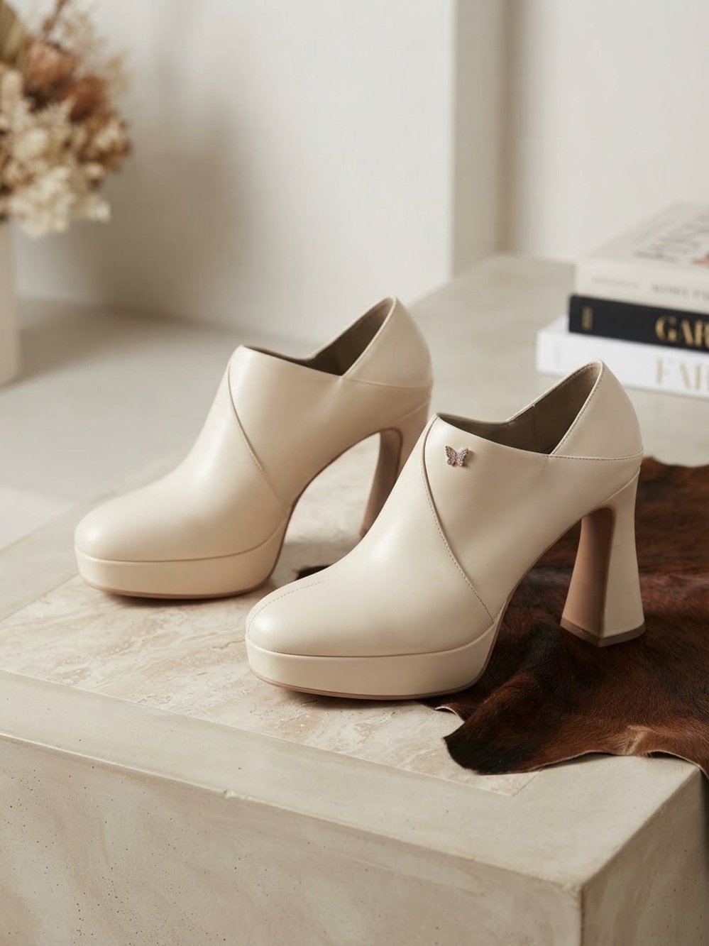 Vintage Style Cream Platform Booties Rhinestone Butterfly Heels Size 10